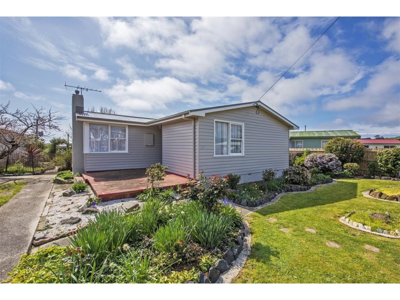 19 McCulloch Street, Ulverstone TAS 7315