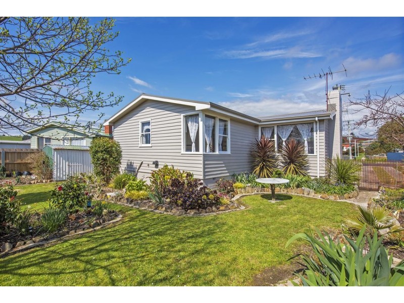 19 McCulloch Street, Ulverstone TAS 7315