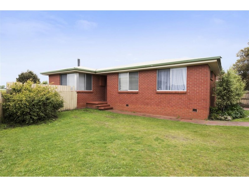 10 Tingha Way, West Ulverstone TAS 7315