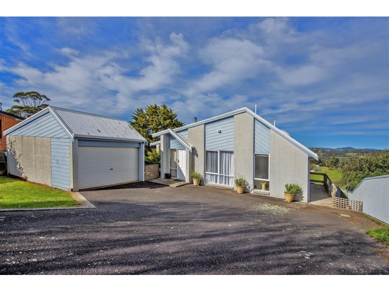 29 Lakin Street, West Ulverstone TAS 7315