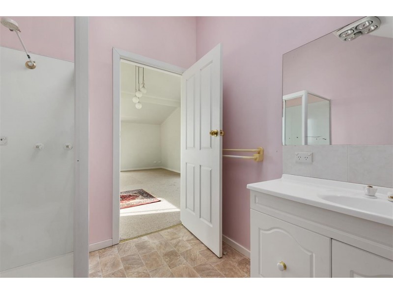 29 Lakin Street, West Ulverstone TAS 7315