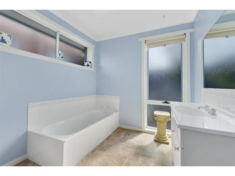29 Lakin Street, West Ulverstone TAS 7315