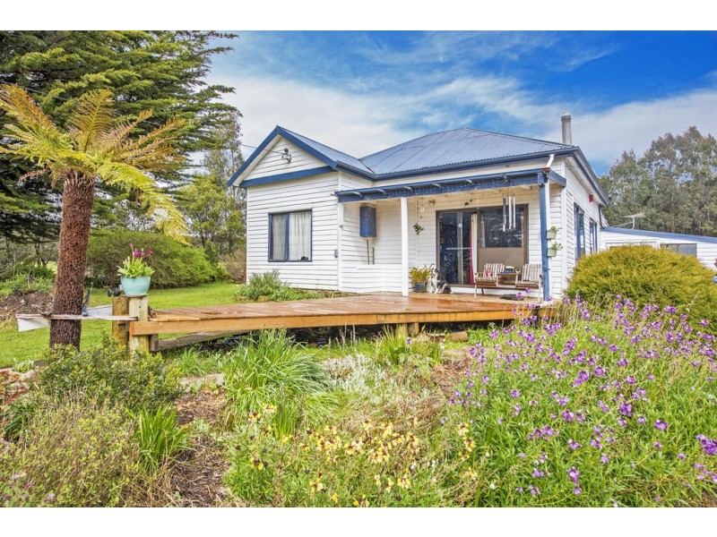 50 Smiths Plains Road, Nietta TAS 7315