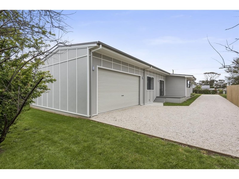 6 Manley Street, Turners Beach TAS 7315