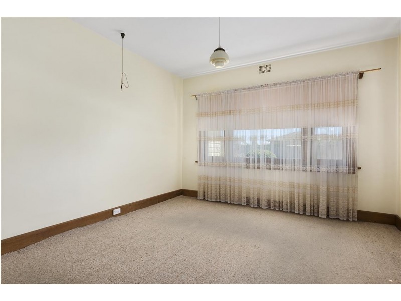 1 Hobbs Parade, West Ulverstone TAS 7315