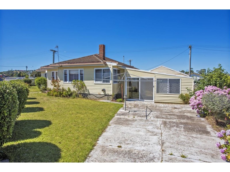 1 Hobbs Parade, West Ulverstone TAS 7315