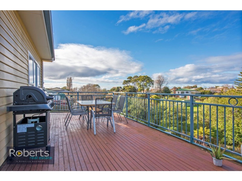 27 Heathcote Street, Ulverstone TAS 7315