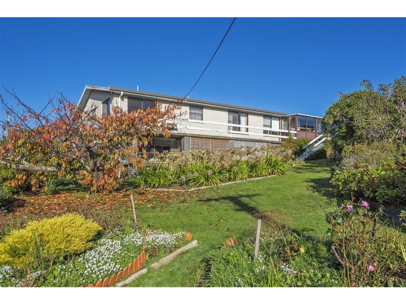 6 Laurel Place, Ulverstone TAS 7315