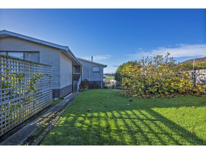 6 Laurel Place, Ulverstone TAS 7315