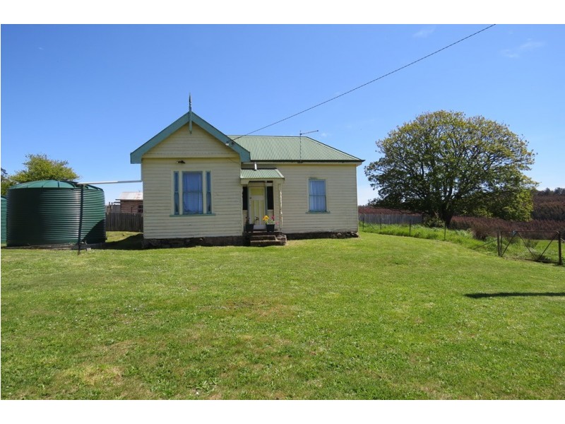 160 Cradle Mountain Road, Wilmot TAS 7310
