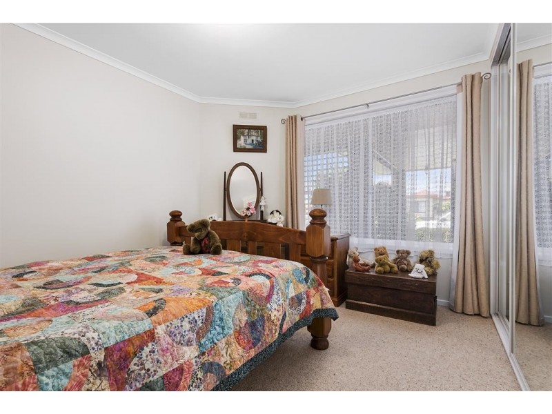 8 Penguin Road, West Ulverstone TAS 7315