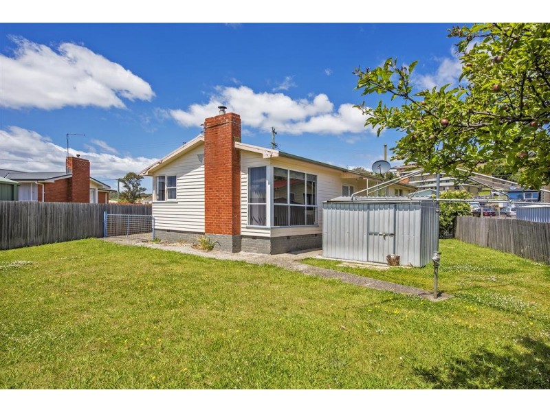 5 McCulloch Street, Ulverstone TAS 7315