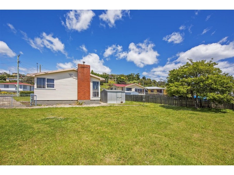 5 McCulloch Street, Ulverstone TAS 7315
