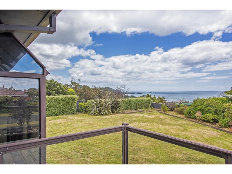 2 Vista Court, West Ulverstone TAS 7315