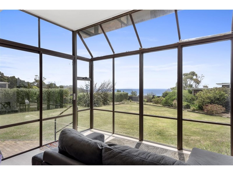 2 Vista Court, West Ulverstone TAS 7315