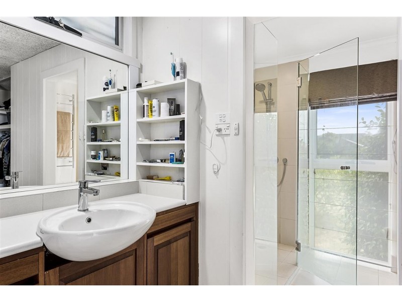 2 Vista Court, West Ulverstone TAS 7315