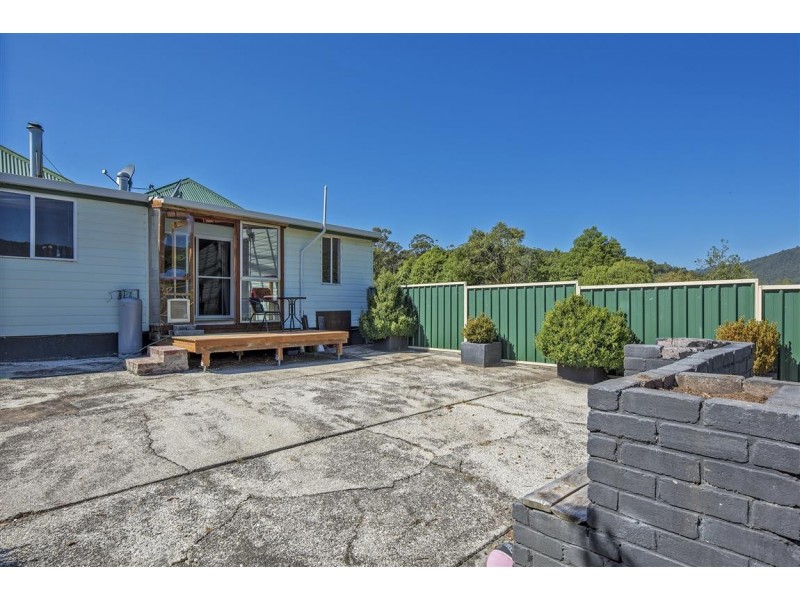 1484 Gunns Plains Road, Gunns Plains TAS 7315