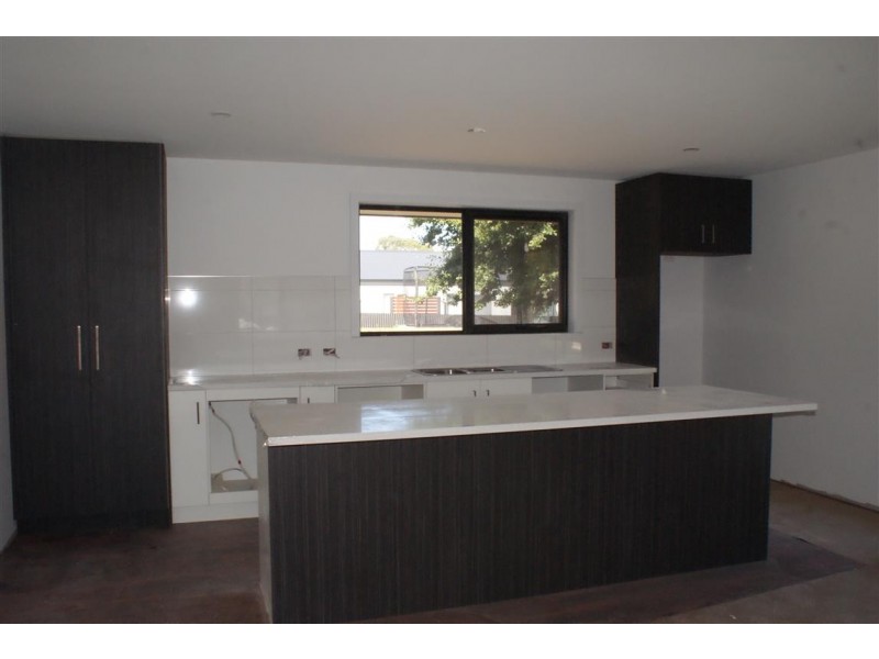 1/27 Queen Street, West Ulverstone TAS 7315 Roberts Real Estate