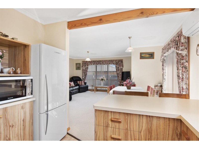 2/13 Amber Court, Ulverstone TAS 7315