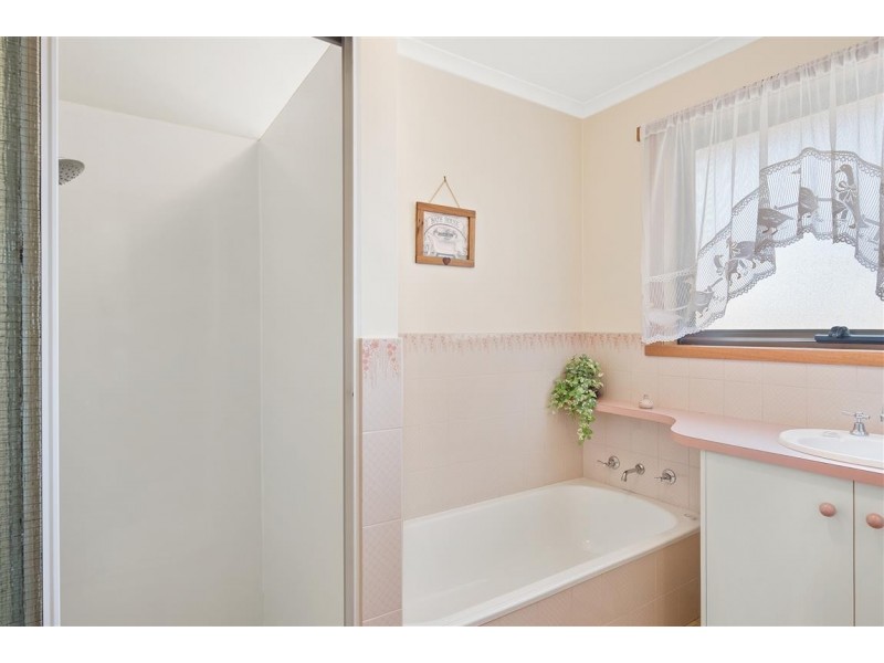 2/13 Amber Court, Ulverstone TAS 7315