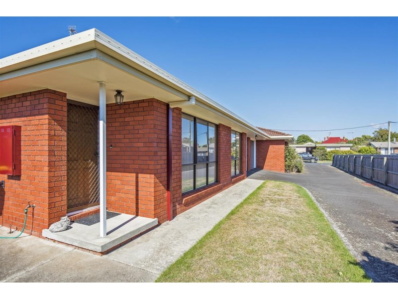 2/13 Amber Court, Ulverstone TAS 7315