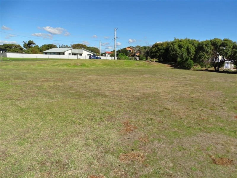 93 Beach Road, Leith TAS 7315