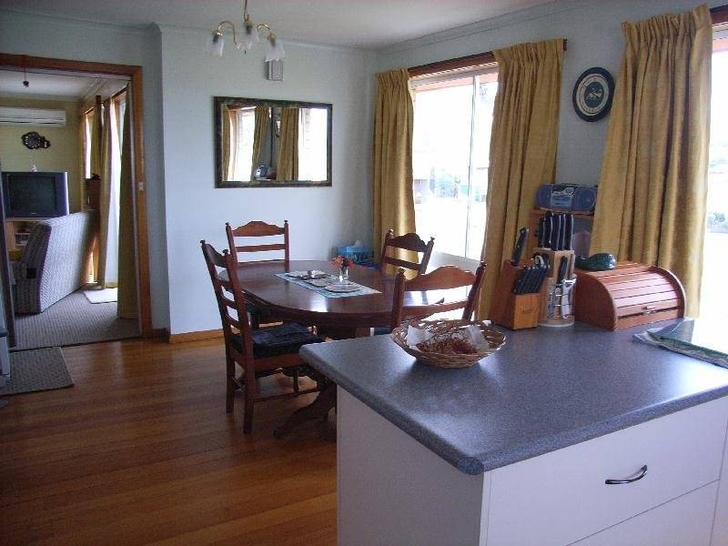 10 Richardson Street, Ulverstone TAS 7315