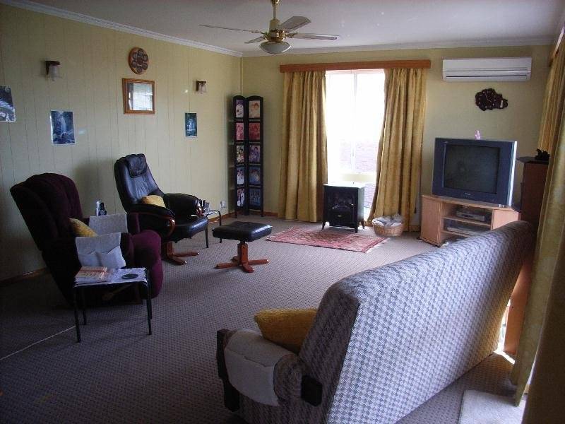 10 Richardson Street, Ulverstone TAS 7315