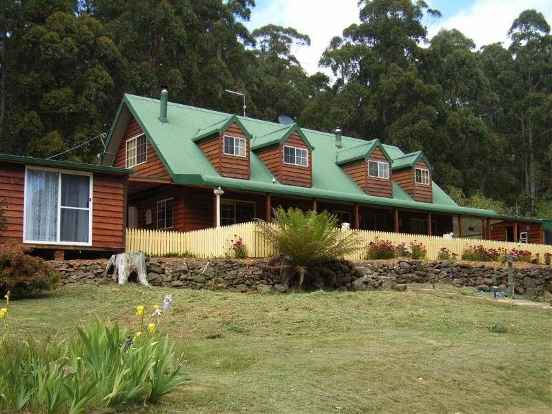 130 Whitehills Road, Penguin TAS 7316