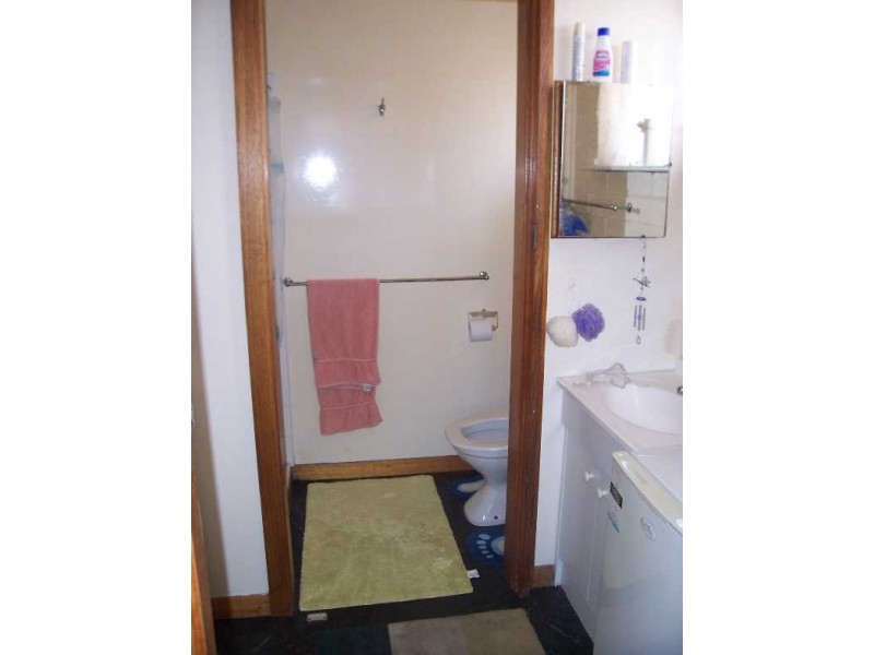 2/8 Bertha Street, Ulverstone TAS 7315