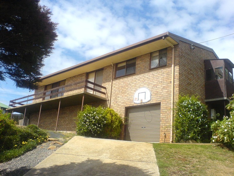 2 Adina Court, Penguin TAS 7316