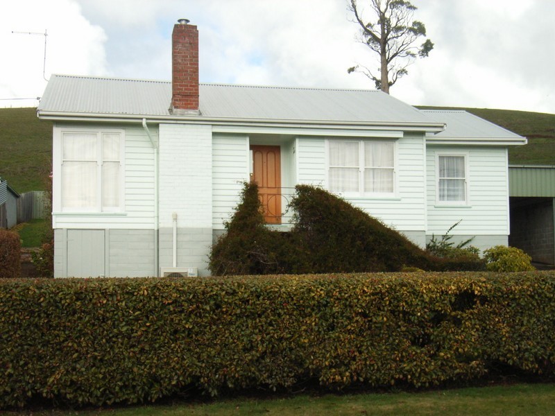 3 Chamberlain Street, Ulverstone TAS 7315