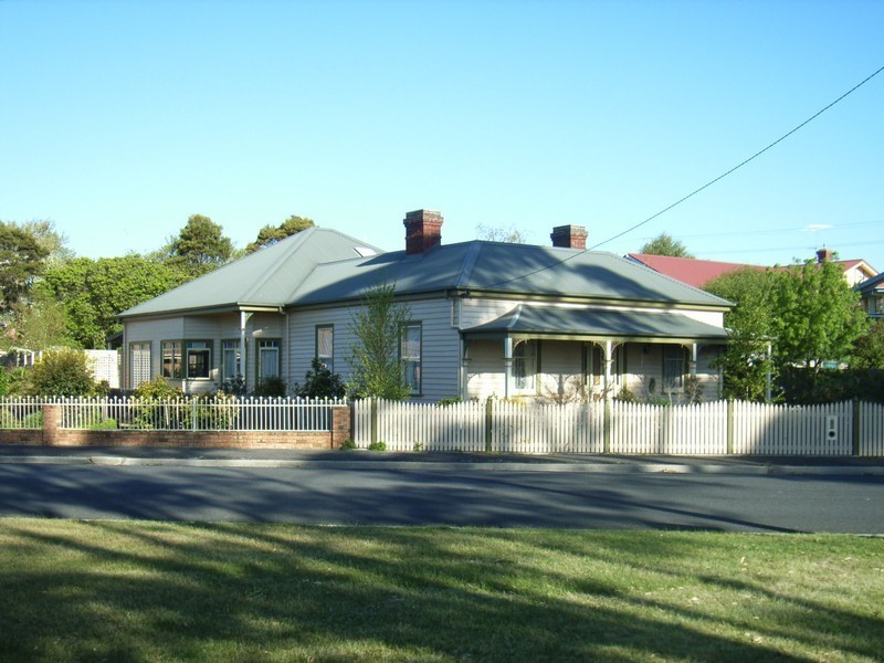 14 Dial Street, Ulverstone TAS 7315