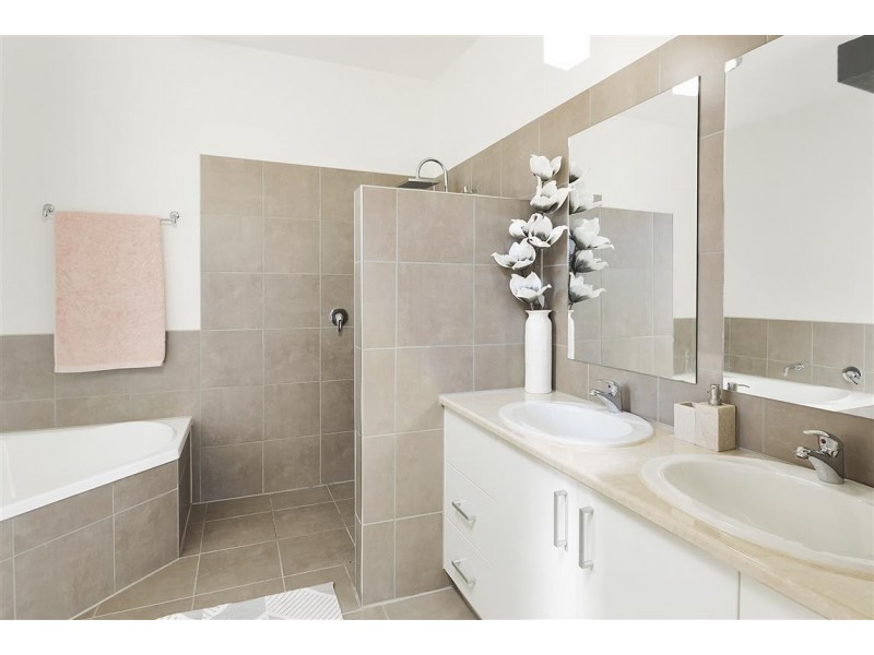 3 Southwood Avenue, Penguin TAS 7316