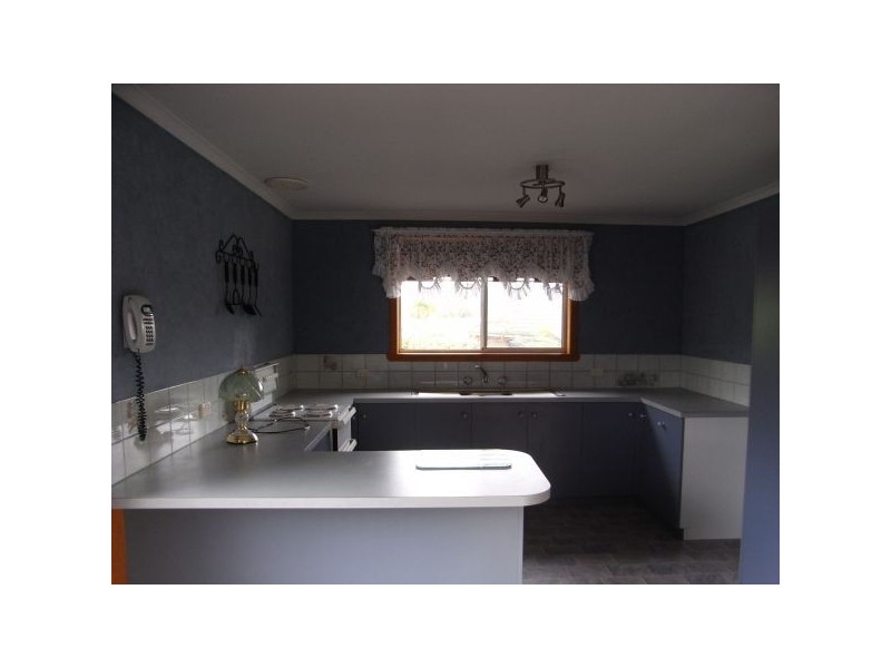 80 Mission Hill Road, Penguin TAS 7316