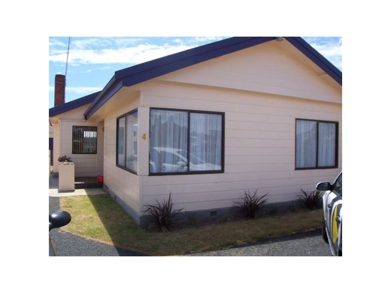 4 Hobbs Parade, Ulverstone TAS 7315