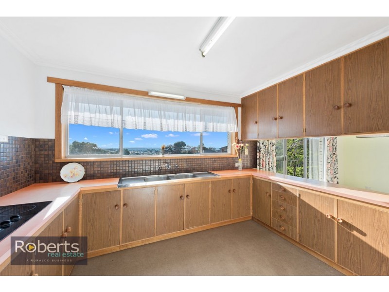 4 Jowett Street, West Ulverstone TAS 7315