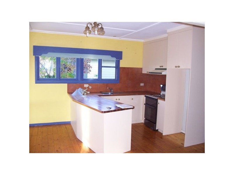 33 Penguin Road, Ulverstone TAS 7315