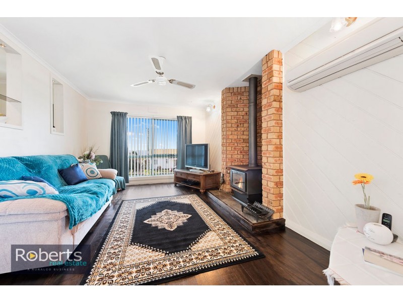 5 Ashwater Crescent, Penguin TAS 7316
