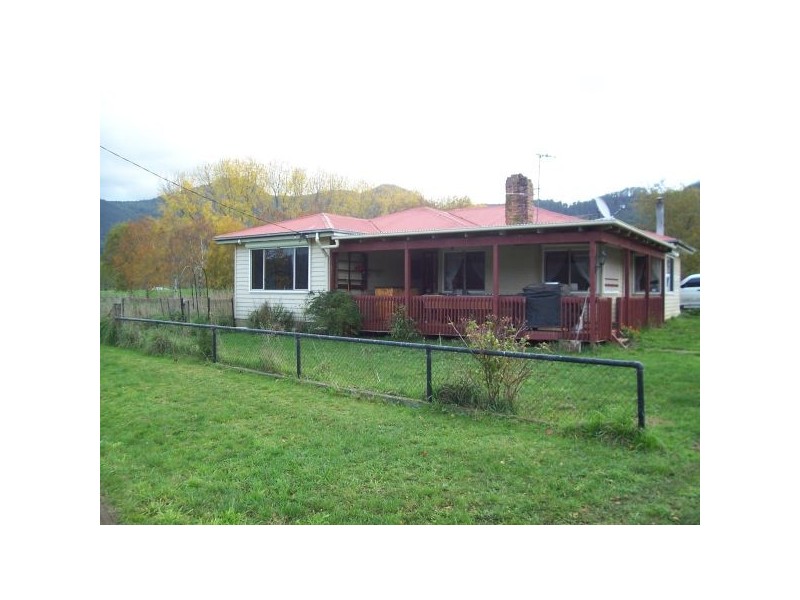 320 Lowanna Road, Gunns Plains TAS 7315