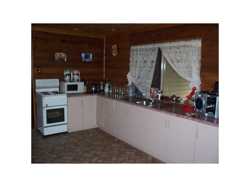 320 Lowanna Road, Gunns Plains TAS 7315