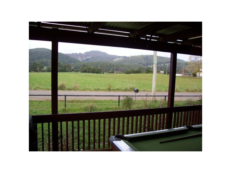 320 Lowanna Road, Gunns Plains TAS 7315