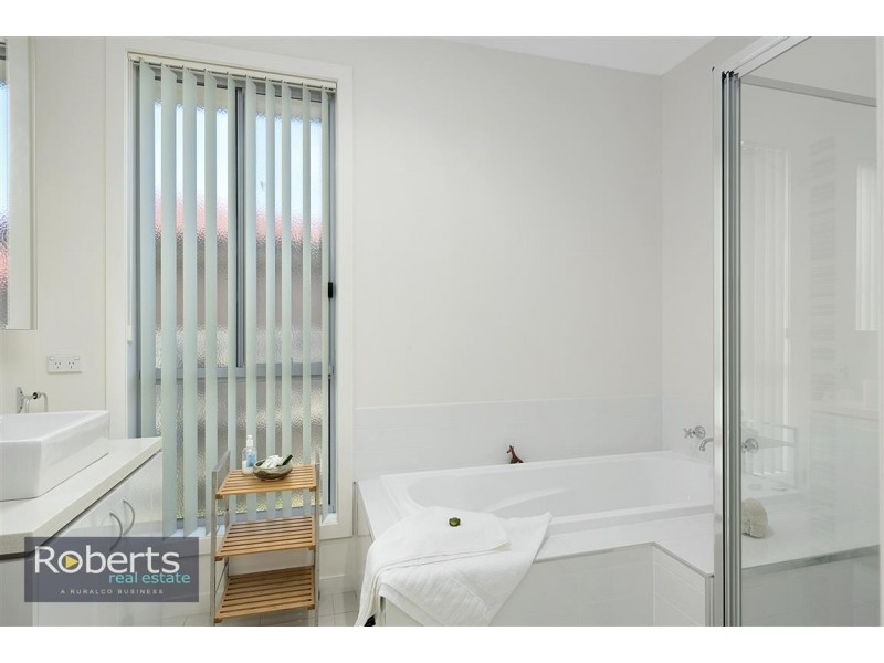 23 Jerling Street, West Ulverstone TAS 7315