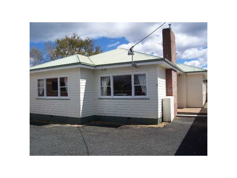6 GOLLAN ST, Ulverstone TAS 7315