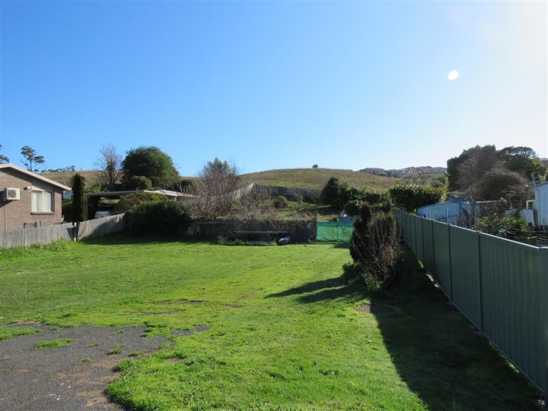 116 South Road, West Ulverstone TAS 7315