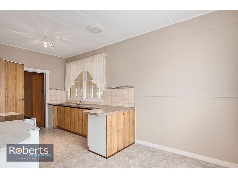 4 Leven Street, Ulverstone TAS 7315