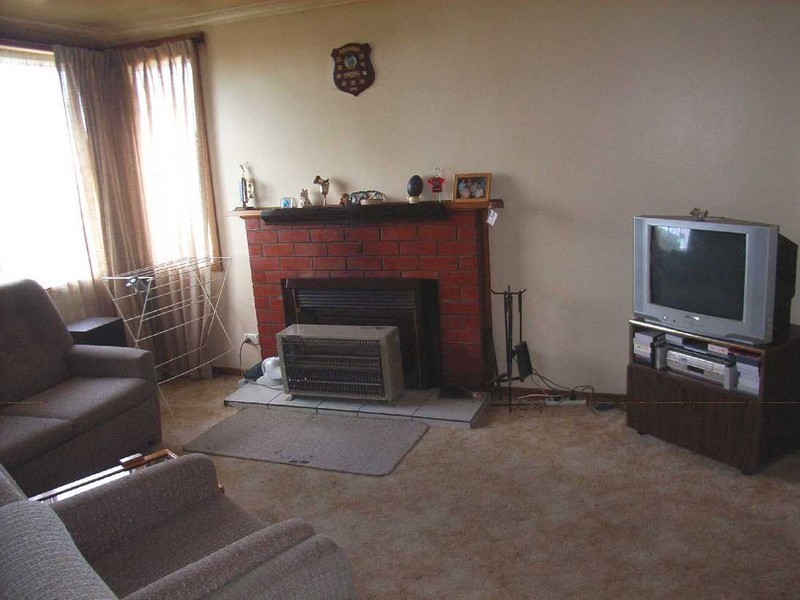 10 Ling Street, Penguin TAS 7316