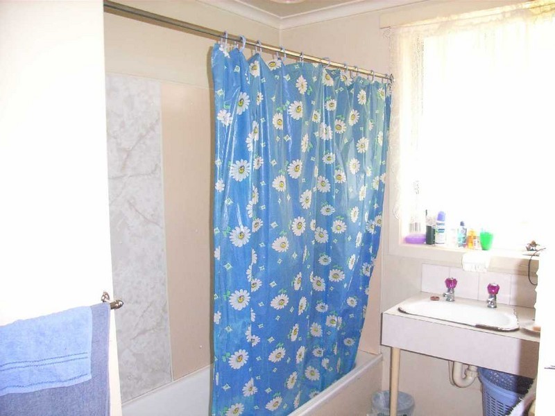 10 Ling Street, Penguin TAS 7316