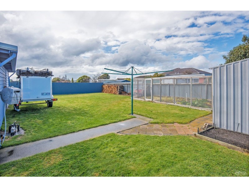 8 Russell Avenue, Ulverstone TAS 7315
