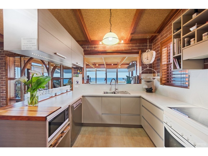 9 Burnett Crescent, West Ulverstone TAS 7315